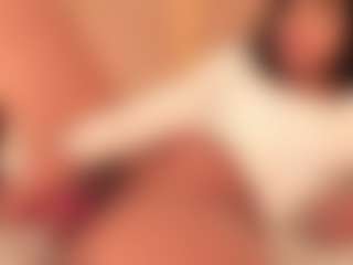 dionneventuri's Live Sex Cam Show
