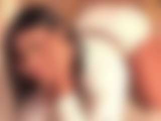 dionneventuri's Live Sex Cam Show
