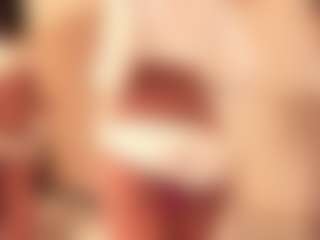 dionneventuri's Live Sex Cam Show