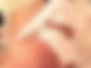 dionneventuri's Live Sex Cam Show