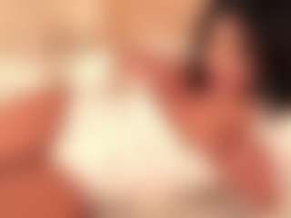 dionneventuri's Live Sex Cam Show