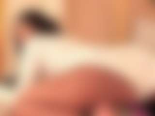 dionneventuri's Live Sex Cam Show