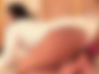 dionneventuri's Live Sex Cam Show