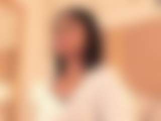 dionneventuri's Live Sex Cam Show