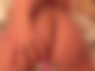dionneventuri's Live Sex Cam Show