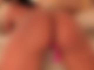 dionneventuri's Live Sex Cam Show