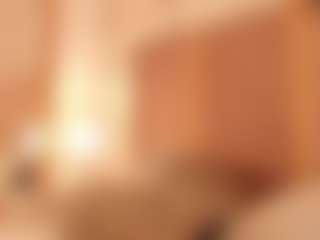 dionneventuri's Live Sex Cam Show
