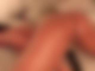 dionneventuri's Live Sex Cam Show