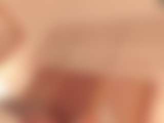 dionneventuri's Live Sex Cam Show