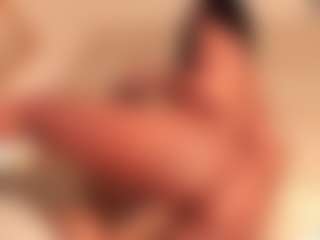 dionneventuri's Live Sex Cam Show
