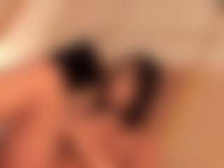 dionneventuri's Live Sex Cam Show