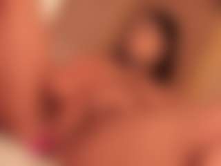 dionneventuri's Live Sex Cam Show