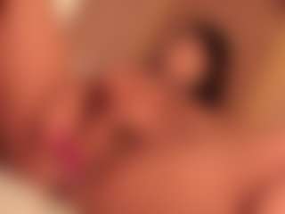 dionneventuri's Live Sex Cam Show