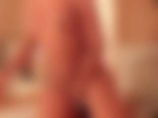 dionneventuri's Live Sex Cam Show