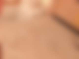dionneventuri's Live Sex Cam Show