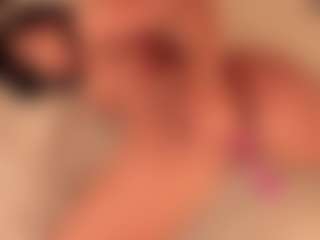 dionneventuri's Live Sex Cam Show