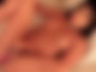dionneventuri's Live Sex Cam Show