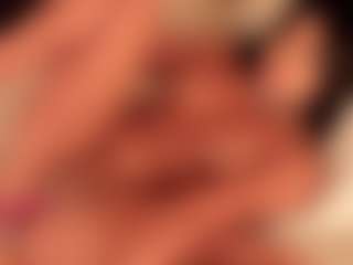 dionneventuri's Live Sex Cam Show
