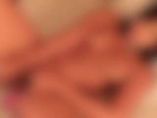 dionneventuri's Live Sex Cam Show