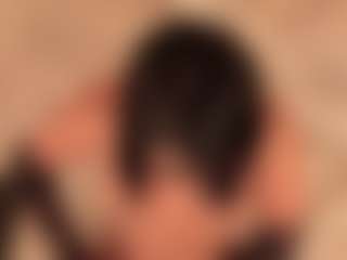 dionneventuri's Live Sex Cam Show