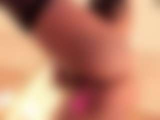 dionneventuri's Live Sex Cam Show