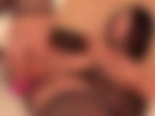 dionneventuri's Live Sex Cam Show