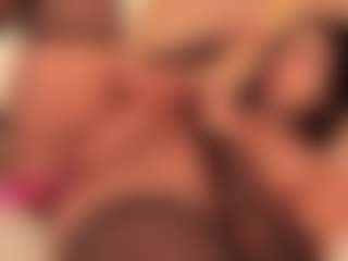dionneventuri's Live Sex Cam Show