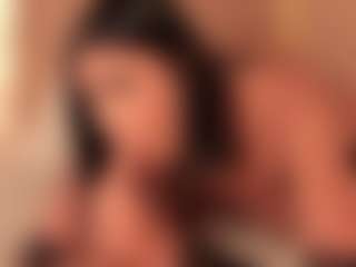 dionneventuri's Live Sex Cam Show