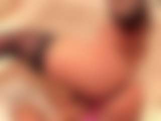 dionneventuri's Live Sex Cam Show