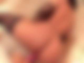 dionneventuri's Live Sex Cam Show