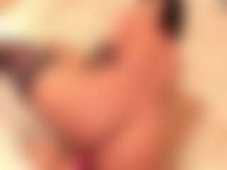 dionneventuri's Live Sex Cam Show