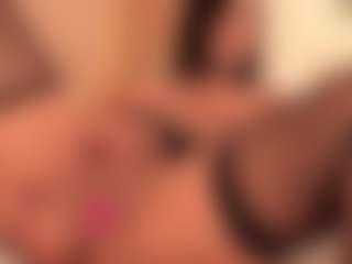 dionneventuri's Live Sex Cam Show