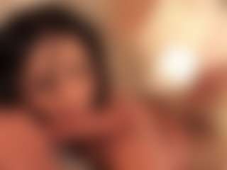 dionneventuri's Live Sex Cam Show