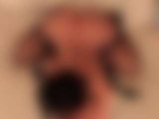 dionneventuri's Live Sex Cam Show