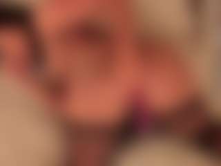 dionneventuri's Live Sex Cam Show