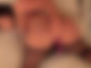 dionneventuri's Live Sex Cam Show