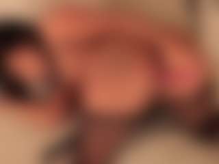 dionneventuri's Live Sex Cam Show