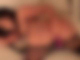 dionneventuri's Live Sex Cam Show