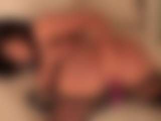 dionneventuri's Live Sex Cam Show