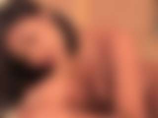 dionneventuri's Live Sex Cam Show