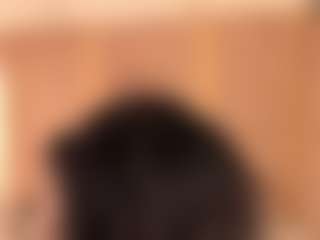 dionneventuri's Live Sex Cam Show