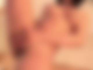 dionneventuri's Live Sex Cam Show