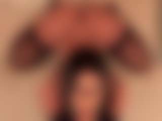 dionneventuri's Live Sex Cam Show