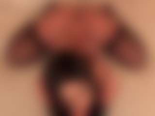 dionneventuri's Live Sex Cam Show