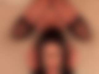 dionneventuri's Live Sex Cam Show