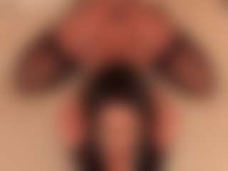 dionneventuri's Live Sex Cam Show