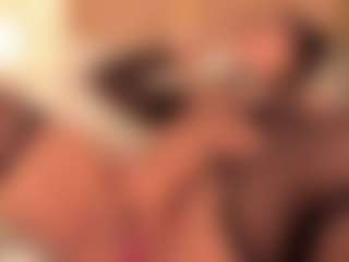 dionneventuri's Live Sex Cam Show