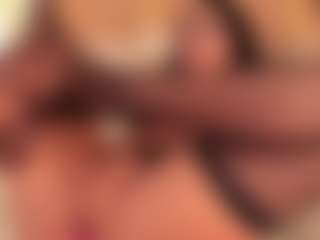 dionneventuri's Live Sex Cam Show