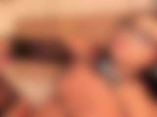 dionneventuri's Live Sex Cam Show