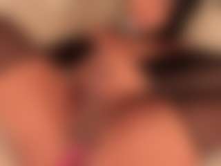 dionneventuri's Live Sex Cam Show